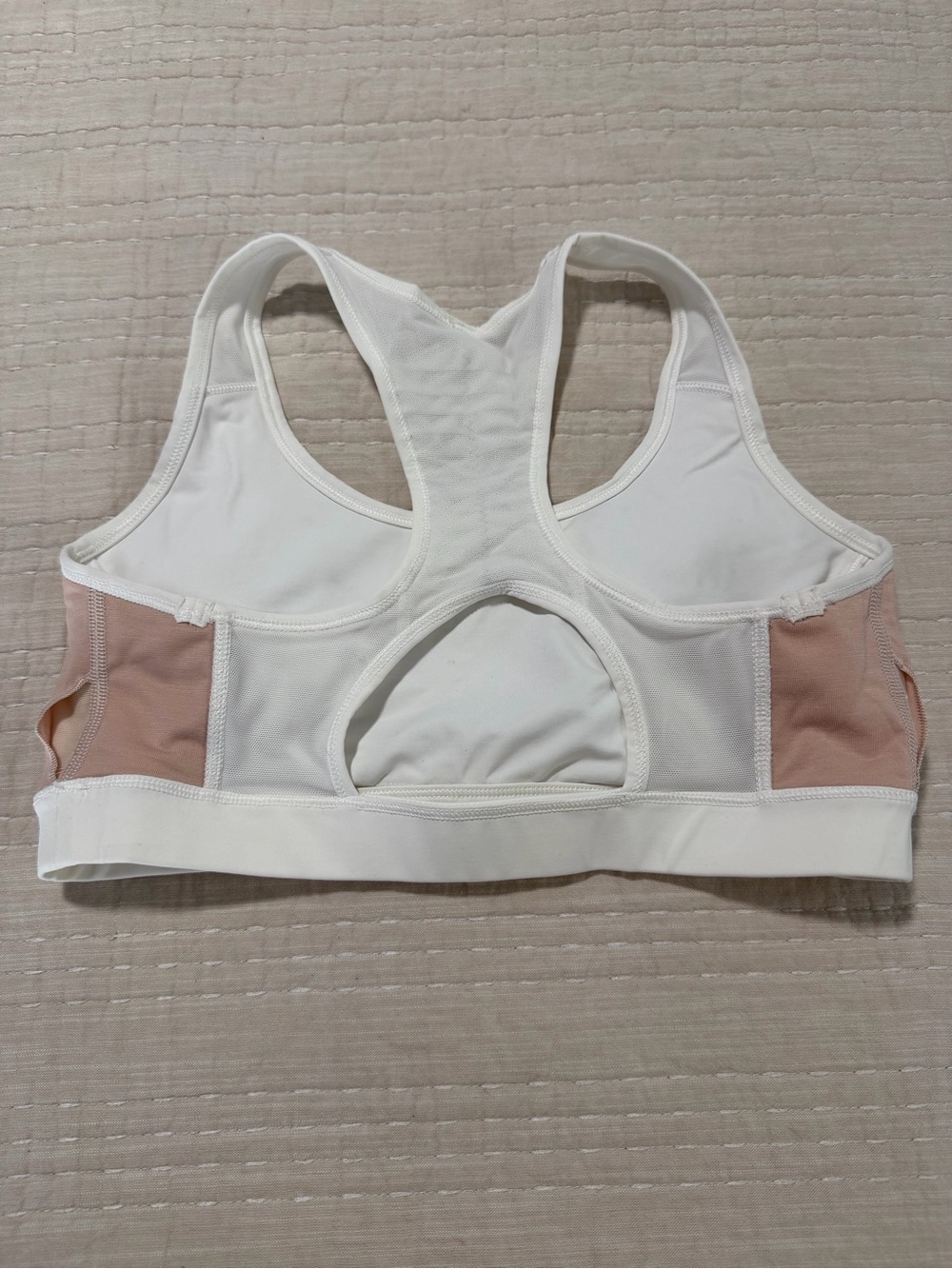 Lululemon Making Moves Bra - Picture 9 of 10